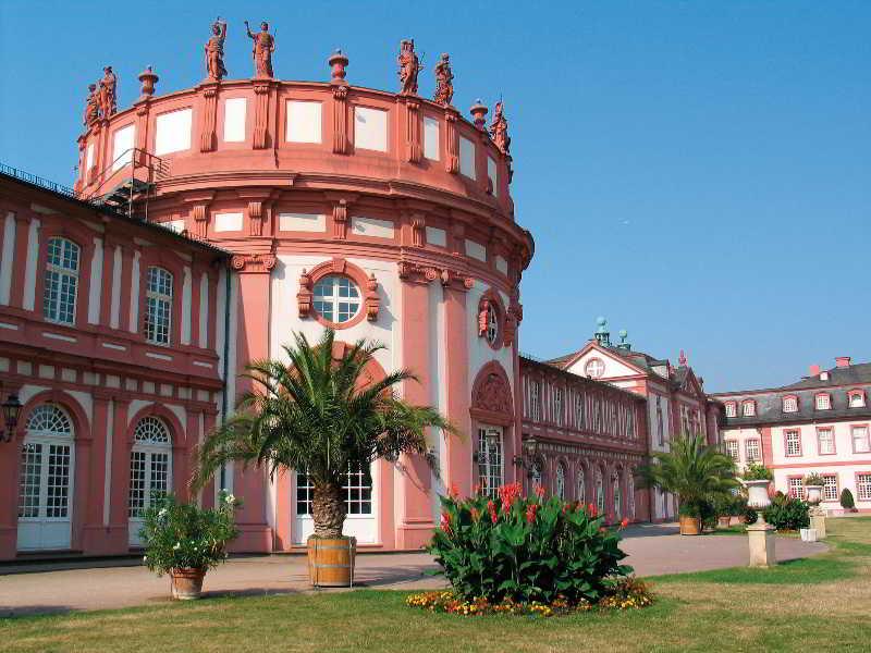 Hotel Am Schloss Biebrich Wiesbaden Ngoại thất bức ảnh